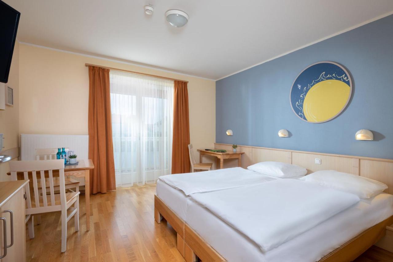 Jufa Hotel Nördlingen Екстериор снимка